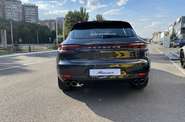 Porsche Macan Base