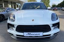 Porsche Macan Base