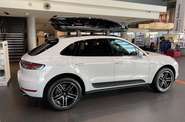 Porsche Macan Base