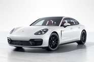 Porsche Panamera Base