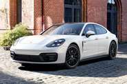 Porsche Panamera Base