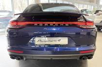 Porsche Panamera Base