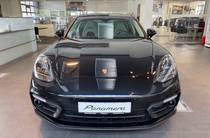 Porsche Panamera Base