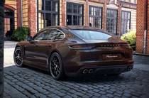 Porsche Panamera Base