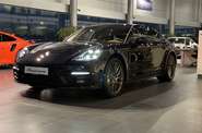 Porsche Panamera Base