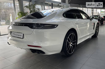 Porsche Panamera 2022 Platinum Edition