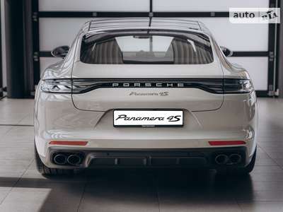 Porsche Panamera Base 4S E-Hybrid 2.9 PDK (560 к.с.) 2023