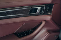 Porsche Panamera Base