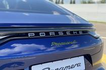 Porsche Panamera Base