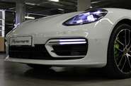 Porsche Panamera Platinum Edition