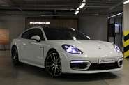 Porsche Panamera Platinum Edition