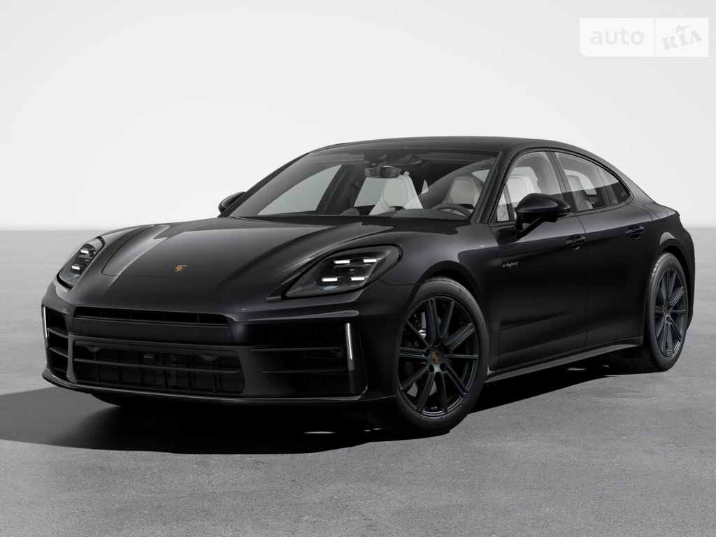 Porsche Panamera Base