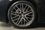 Porsche Panamera Base