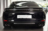 Porsche Panamera Base