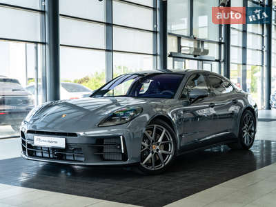 Porsche Panamera 2025 Base