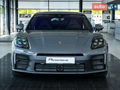 Porsche Panamera 2025 Base