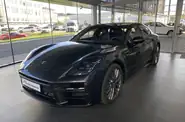 Porsche Panamera Base