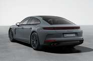 Porsche Panamera Base