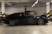 Porsche Panamera Base