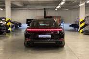 Porsche Panamera Base
