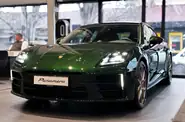 Porsche Panamera Base