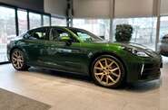 Porsche Panamera Base