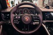 Porsche Panamera Base