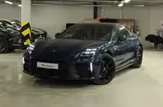 Porsche Panamera Base