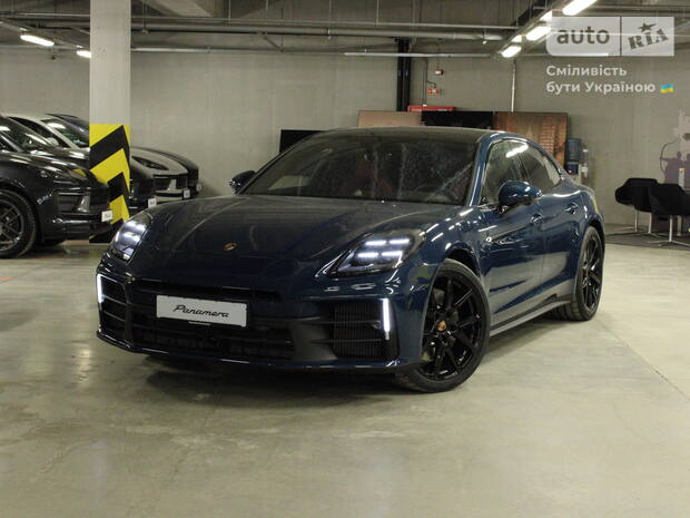 Porsche Panamera 2025