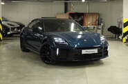 Porsche Panamera Base