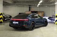 Porsche Panamera Base