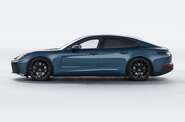 Porsche Panamera Base