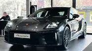 Porsche Panamera Base