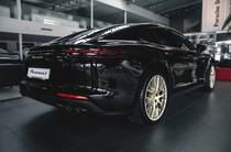 Porsche Panamera Base