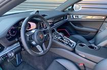 Porsche Panamera Base