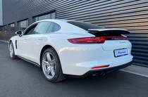 Porsche Panamera Base