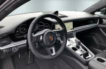 Porsche Panamera Base