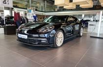 Porsche Panamera Base