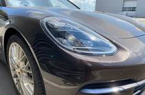 Porsche Panamera Base