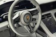 Porsche Taycan Cross Turismo Base