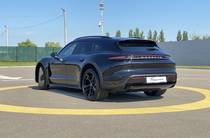 Porsche Taycan Cross Turismo Exclusive Manufaktur