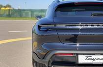 Porsche Taycan Cross Turismo Exclusive Manufaktur