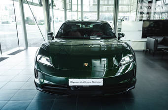 Porsche Taycan Cross Turismo 2024 Base