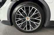Porsche Taycan Cross Turismo Base