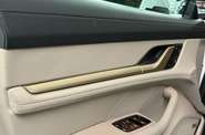 Porsche Taycan Cross Turismo Base