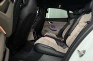 Porsche Taycan Cross Turismo Base