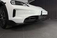 Porsche Taycan Cross Turismo Base