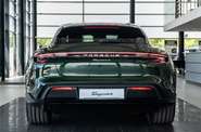 Porsche Taycan Cross Turismo Base
