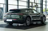 Porsche Taycan Cross Turismo Base
