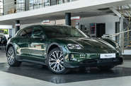 Porsche Taycan Cross Turismo Base